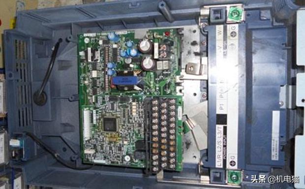 变频器出现e80是什么故障,变频器出现5p1是什么故障