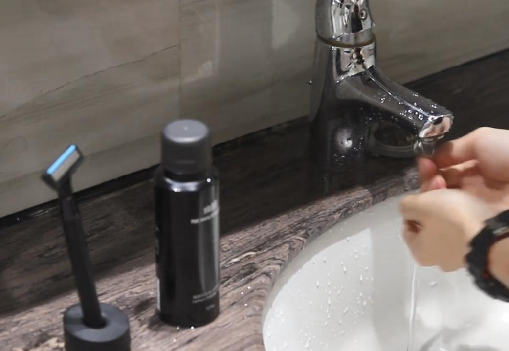 刀头成本售价差120倍，舶来品牟暴利不眨眼！国货怒揭其遮羞布