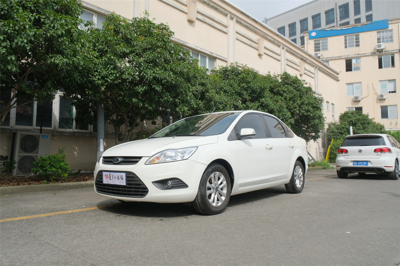 5年才跑1万7，4万可买的极品福克斯「图文笔记」