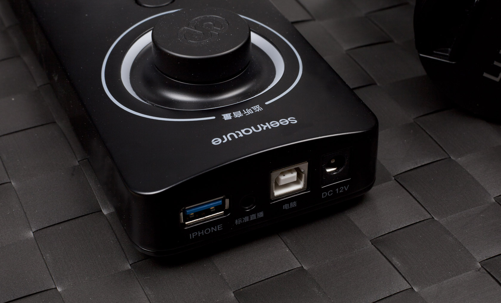 秒变18岁小姐姐,直播声卡竟如此多玩法