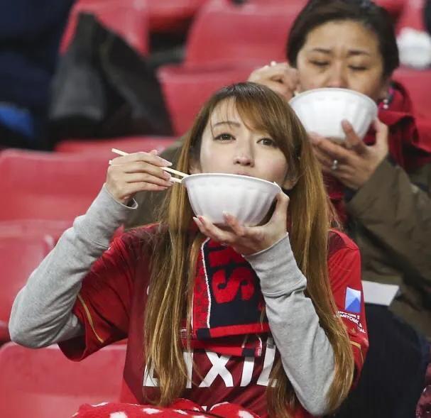 11.05竞彩赛事:特温特难胜赫拉克门兴很热法马丽康客胜稳妥