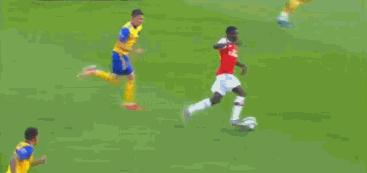 还是熟悉的枪手!小妖闪光难掩汩汩暗流顽疾不改你永是英超梗王