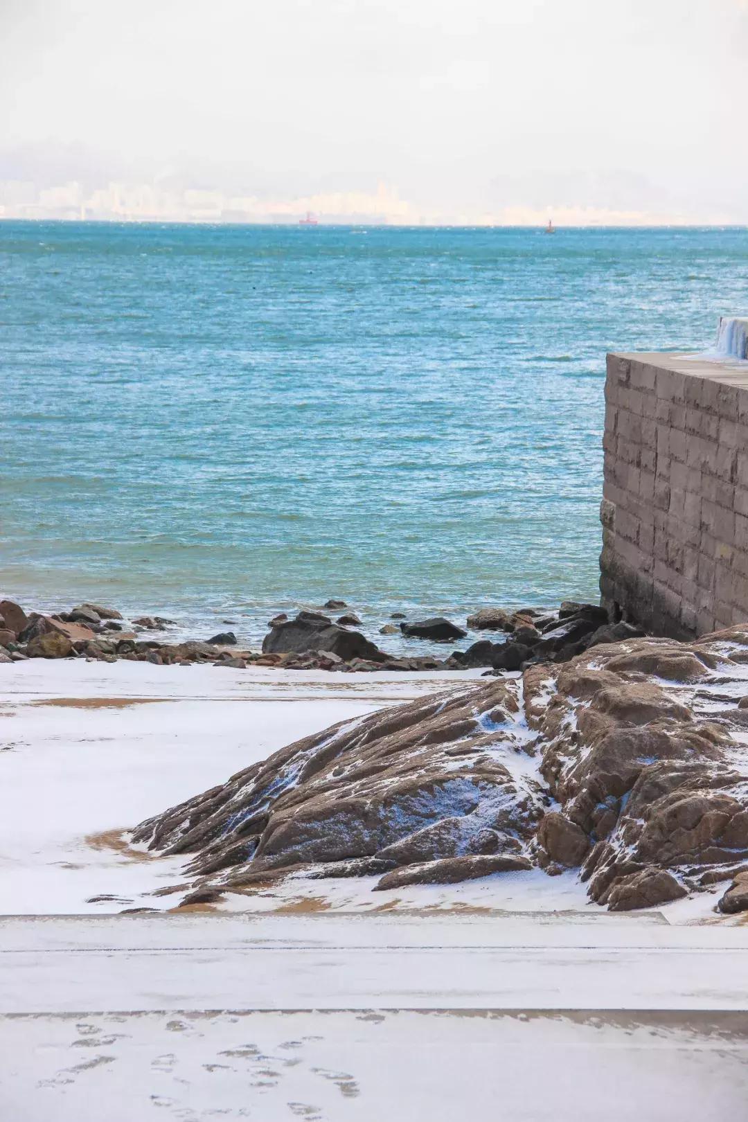 偷吃了一口圣诞老人的点心，找回少女心｜涵碧楼·LBar