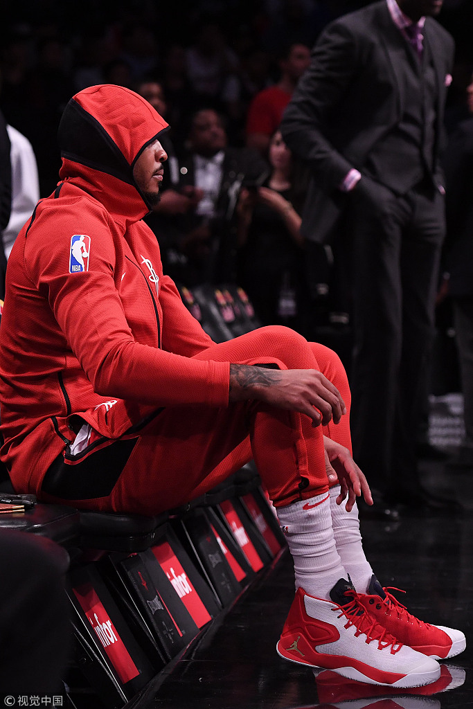 NBA今日球鞋精选：上脚两双联名款！火箭赢了，“鞋王”嗨了