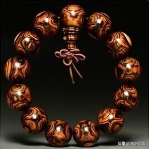 降真香手串男士佩戴功效,本命年男士佩戴什么手串