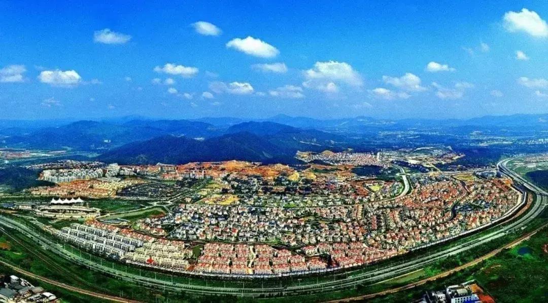 广东碧桂园学校前身,广东碧桂园学校十里银滩分校