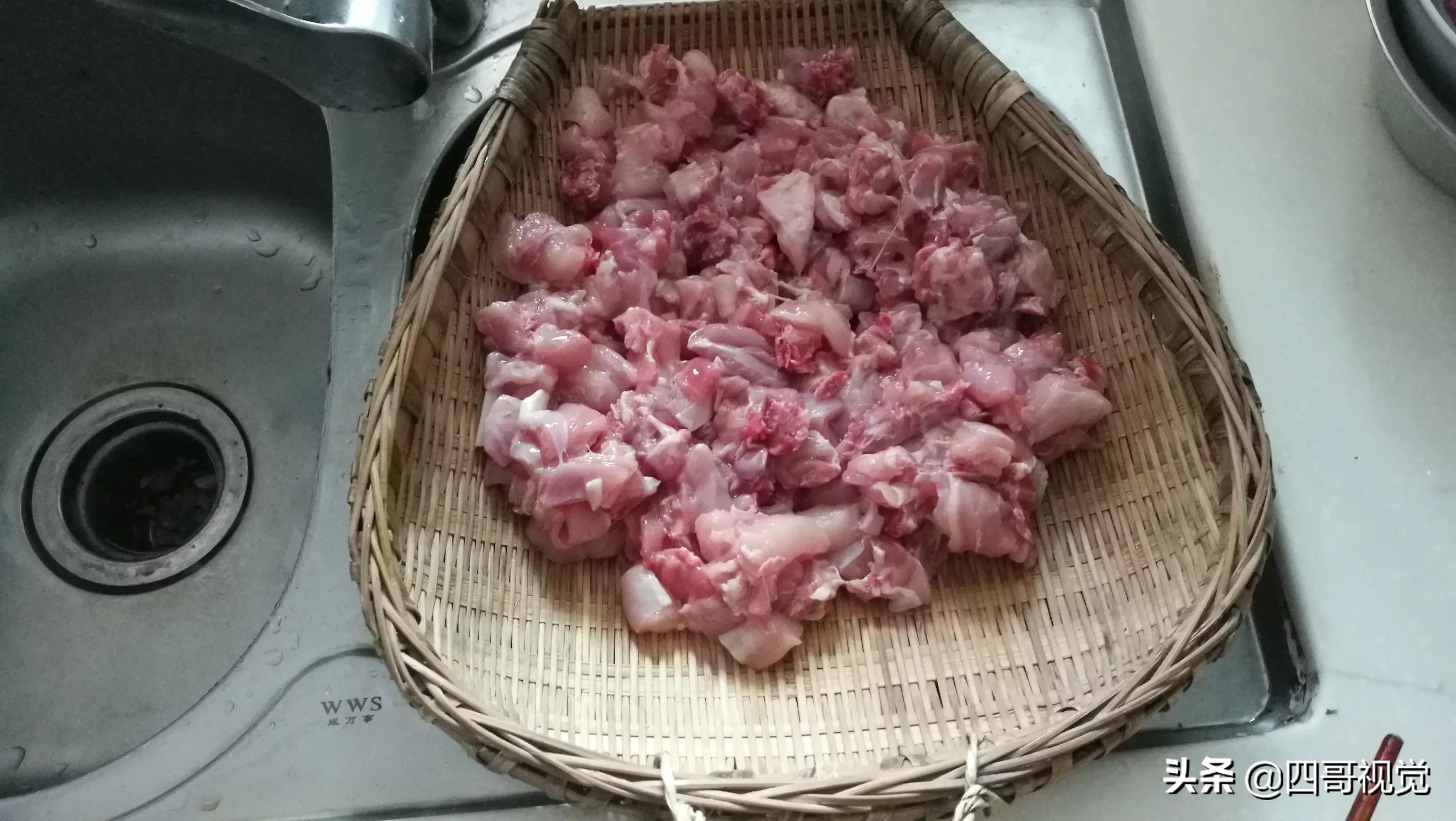 四哥炒猪肉臊子,四哥泡椒肥肠做法