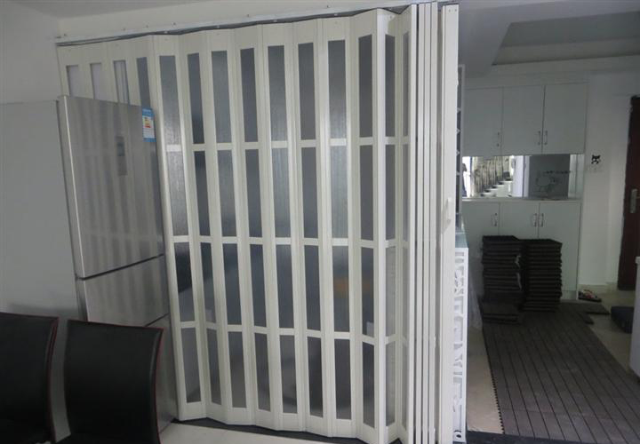 普通门改折叠门最简单的方法,门口小怎么装推拉门折叠门