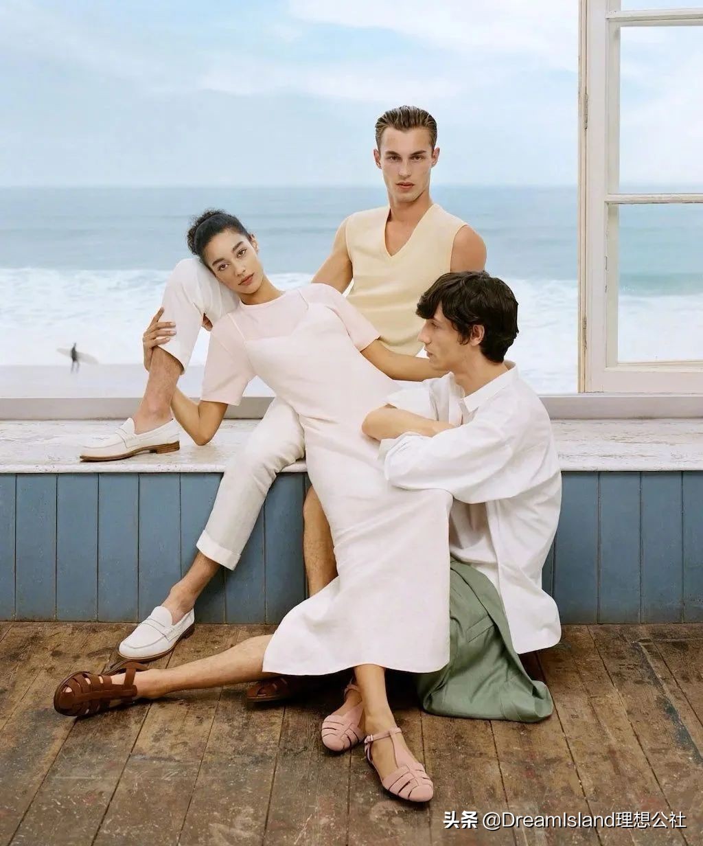 街拍白色乐福鞋,达妹街拍图文