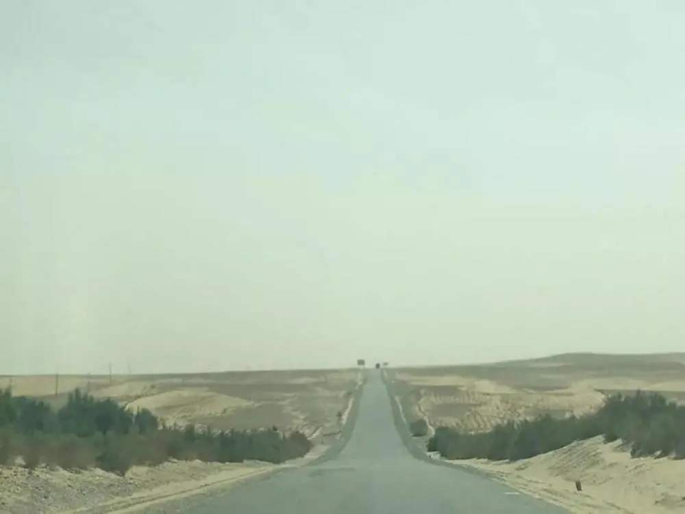 撒哈拉沙漠沙子下面到底有什么,撒哈拉沙漠沙子有多深