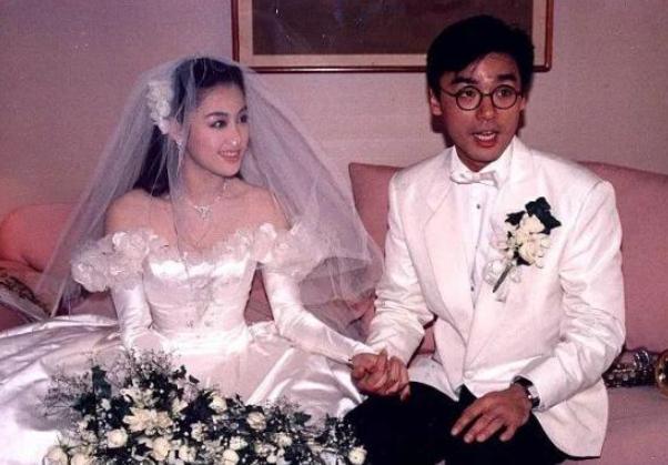 章小蕙黑白往事 (章小蕙破产后如何翻身)