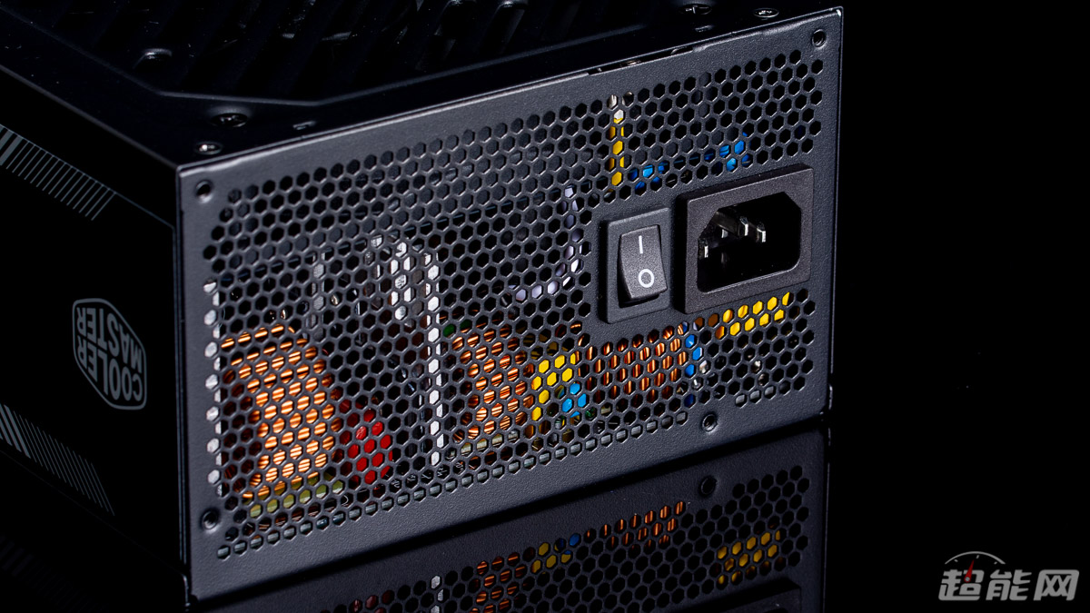 閰峰喎鑷冲皧閲戠墝鐢垫簮g700濡備綍,閰峰喎鑷冲皧g600閲戠墝鐢垫簮娴嬭瘎