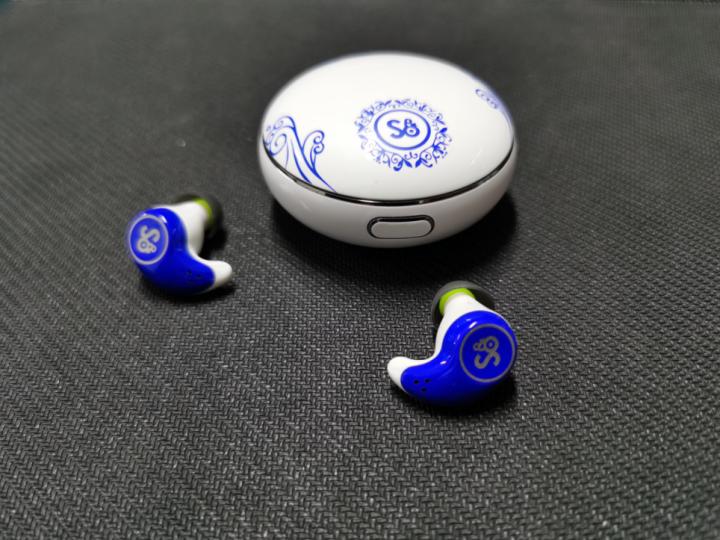 魔浪s蓝牙耳机青花瓷,魔浪青花瓷限量版