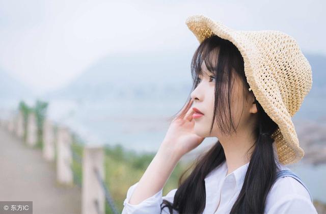 众人以为小伙是一个废物,众人以为小伙子是个废物