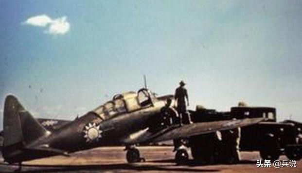 李向阳一人独战32架敌机,李向阳遇到假八路