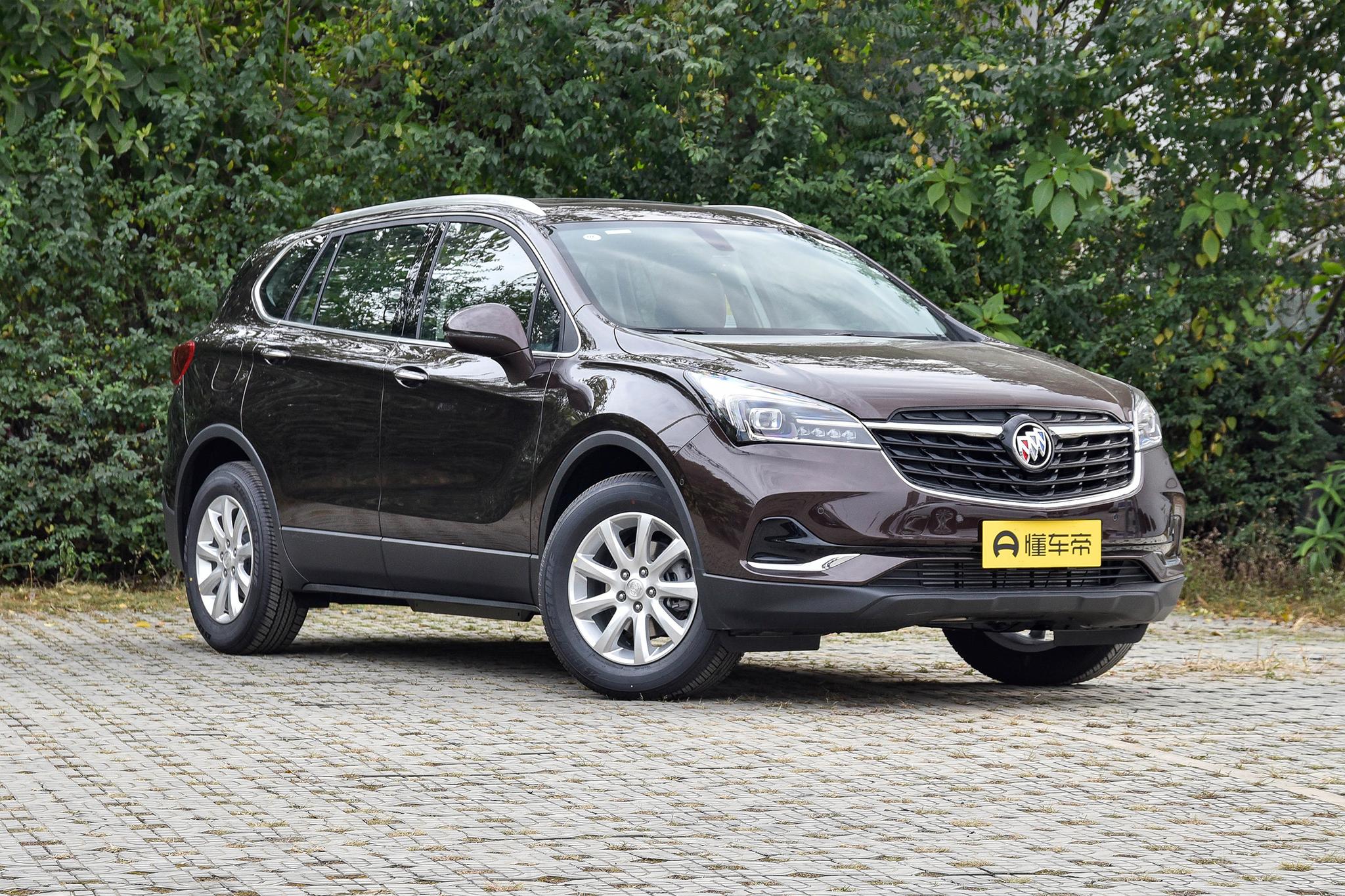 典型的美式SUV别克昂科威：空间大，底盘好，就是内饰可以更好