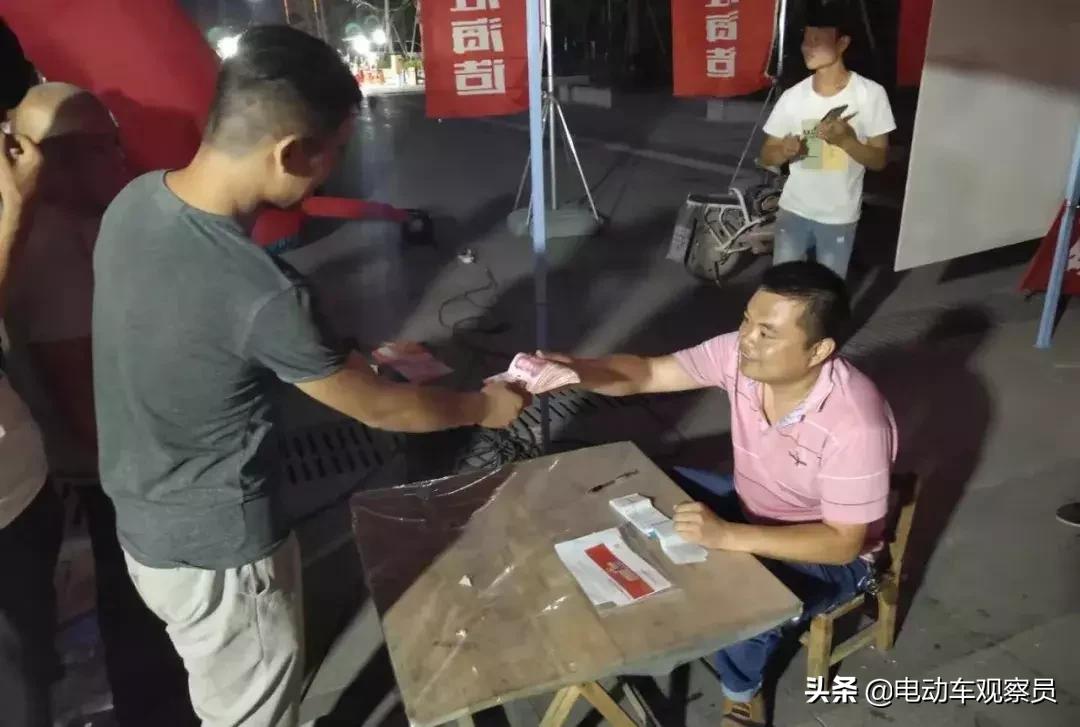 包场火车站，淮海车辆强势霸屏双节热销头条