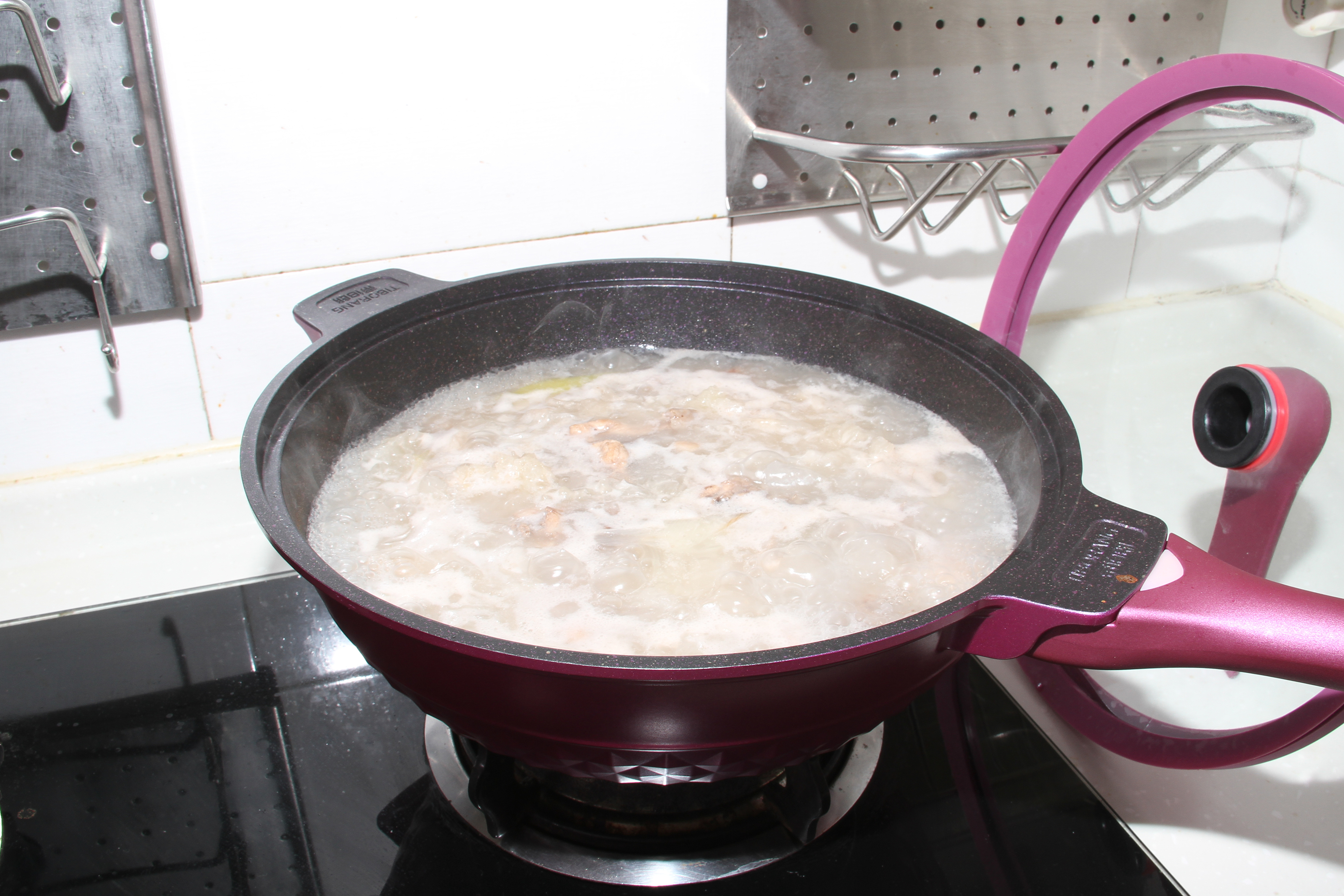 一锅顶八锅，不粘锅里面的小妖精——英国帝伯朗钛钻不粘锅