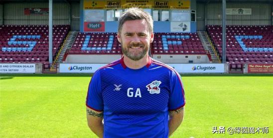 拉莫斯十大变态进球,拉莫斯后卫第九名