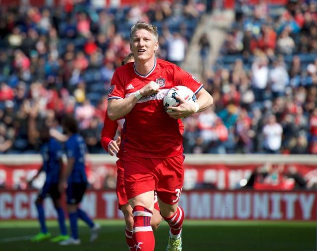 童话故事里的小猪,足球场上的领袖—施魏因施泰格