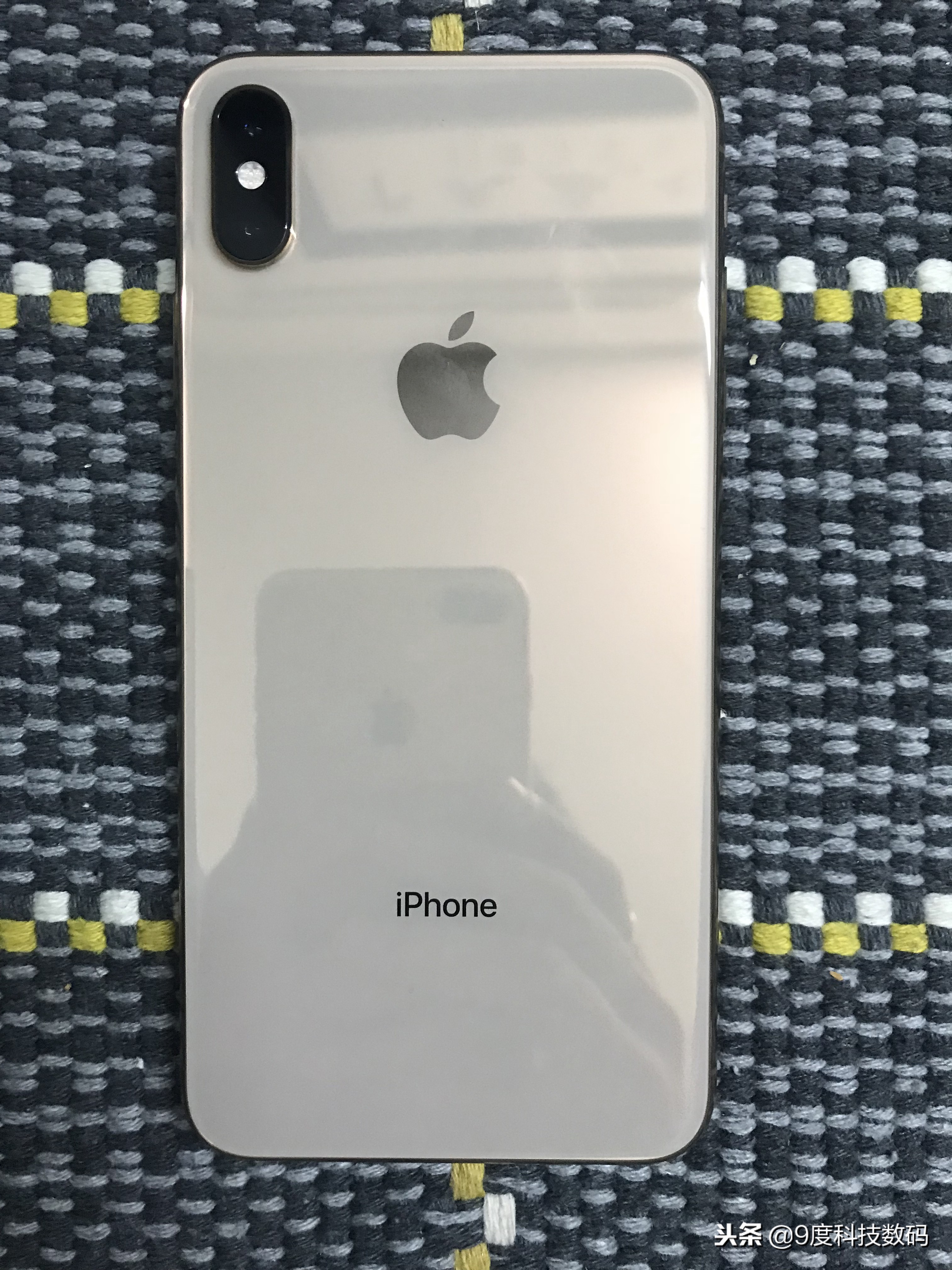 美版有锁xsmax自动解锁了吗,美版iphonexsmax有锁机怎么解锁