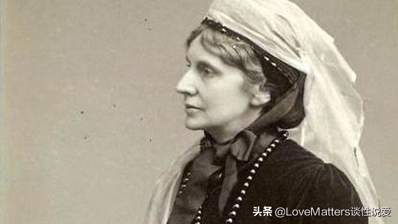 三个女人一台戏，一群女人争口气：不八卦不宫斗，她们一起做大事