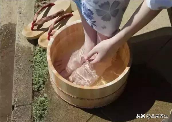 有什么小妙招防鞋臭,鞋特别臭有什么妙招