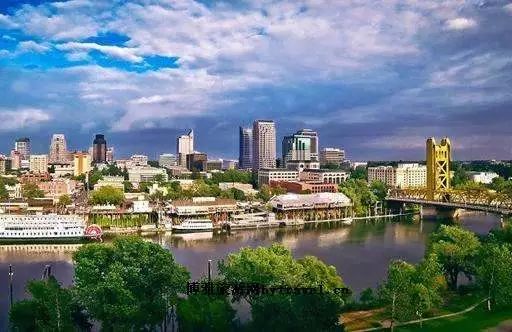 美国西海岸(碰撞)古巴哈瓦那