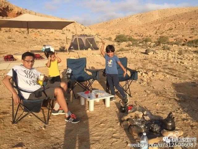 曾每天工作10小时、3个月连轴转的刘烨，不吃药就被安娜治愈了