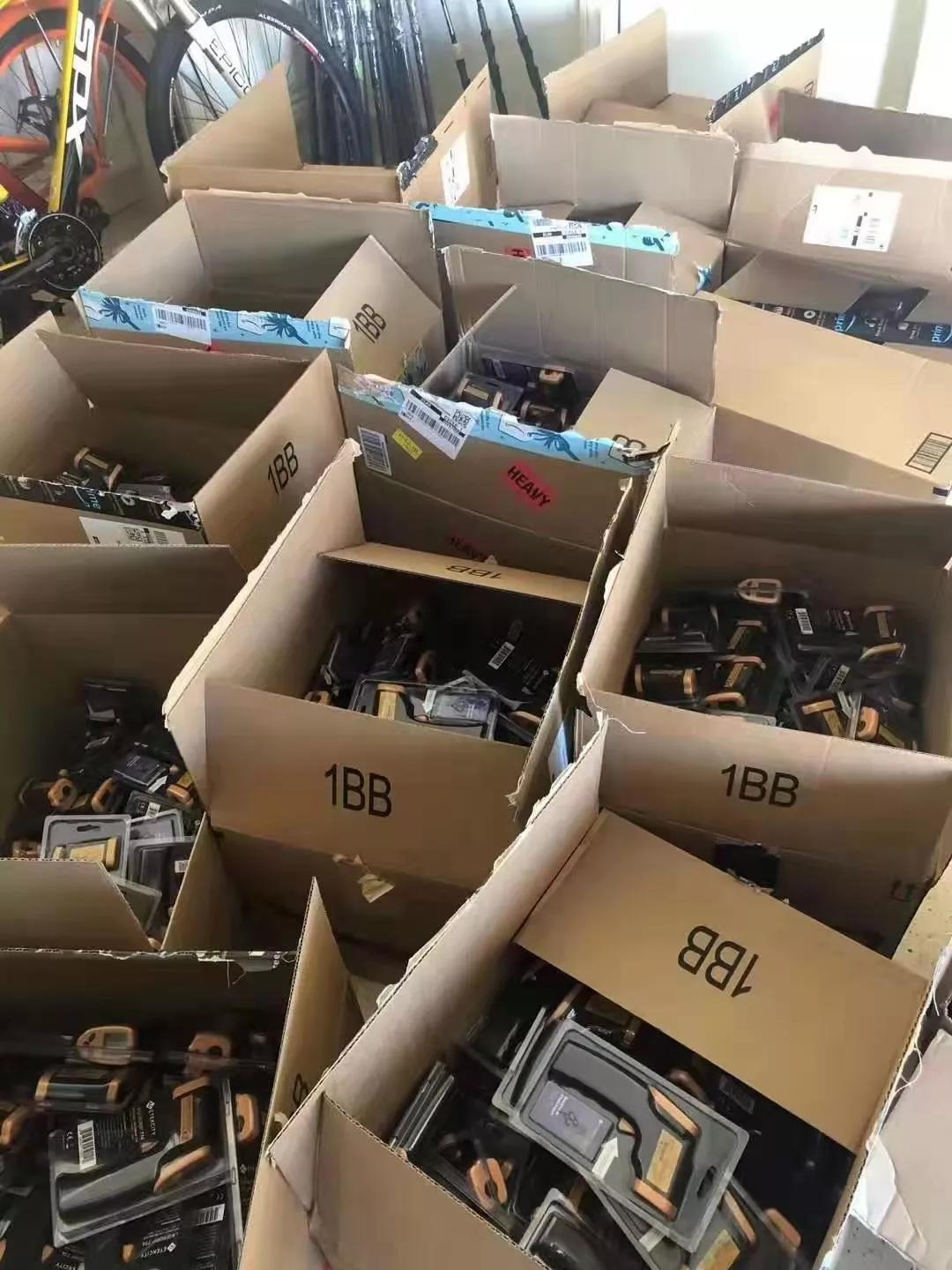 她紧急代购2000个测温枪助力企业复工