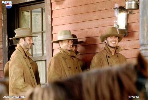 老特拉福德为罗纳尔多鼓掌,罗纳尔多3球