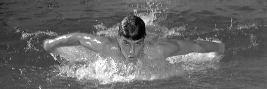 iu出道前的故事,iu的励志故事