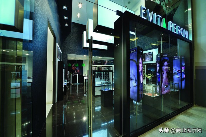 国外奢侈品发饰品牌,皇冠发饰国外品牌