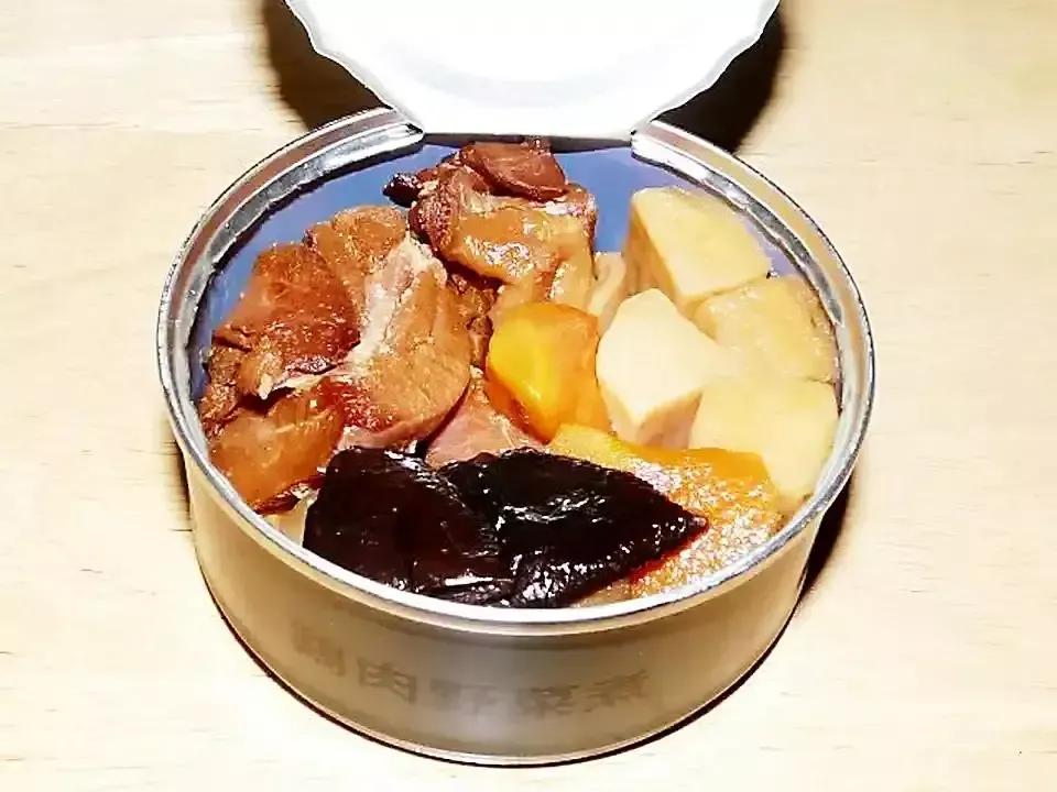 日本陆上自卫队野外训练时到底吃什么？是外出购买还是*战野**口粮？