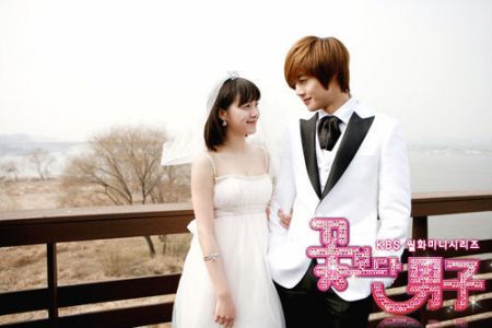 家长要注意哪些男孩子的雷区,家长担心男孩偏向女性化