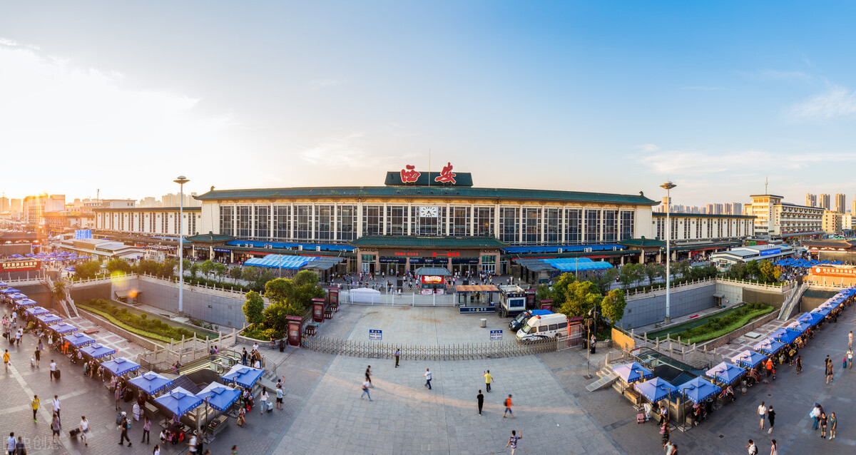 西安铁路局和郑州铁路局,西安铁路局发展