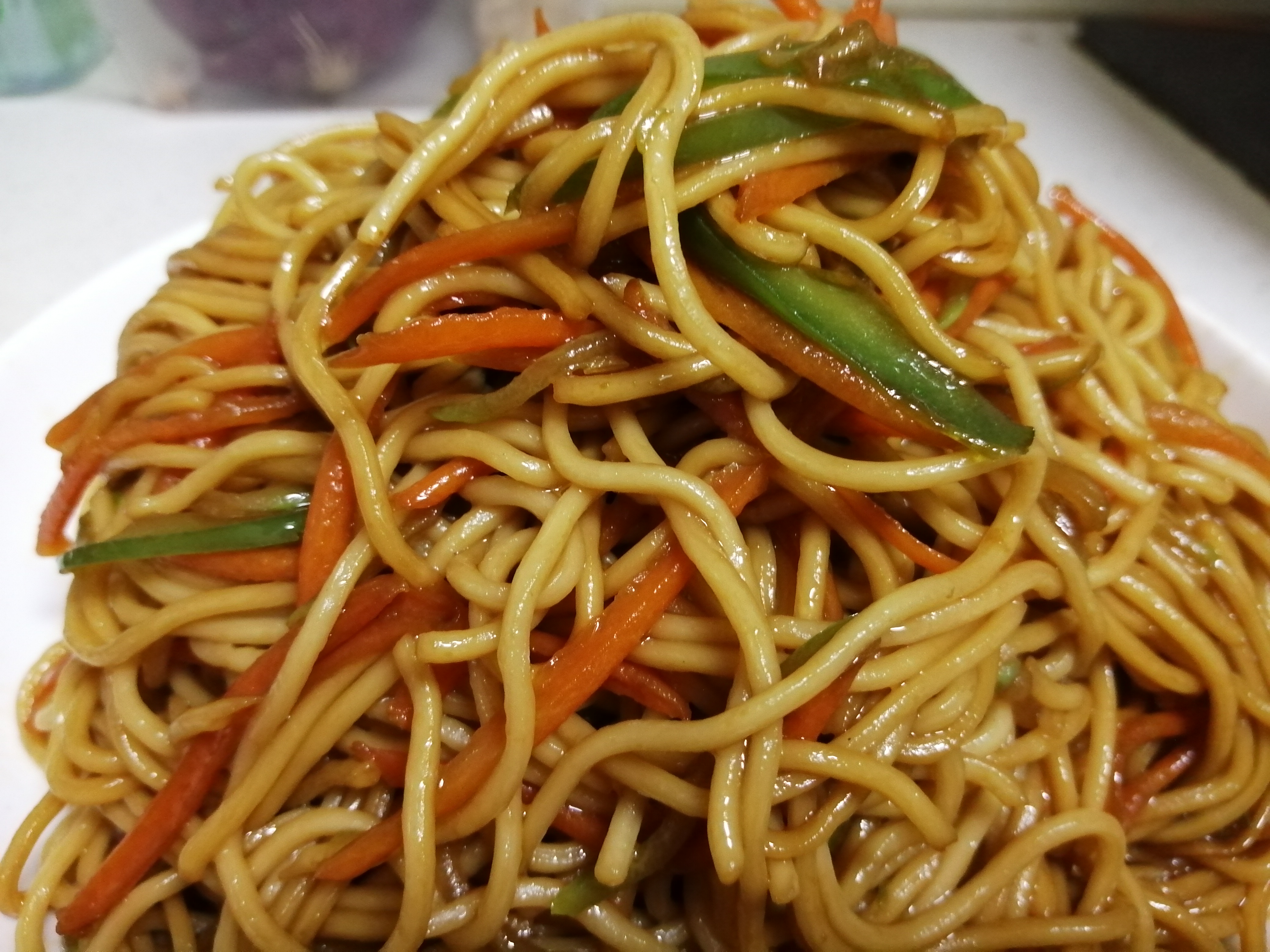 酱油炒面粘锅,炒粉炒面一放酱油就粘锅