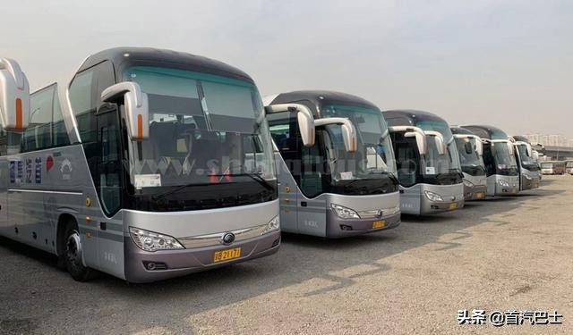 北京租车带司机包车价格,北京打车租车哪个更划算