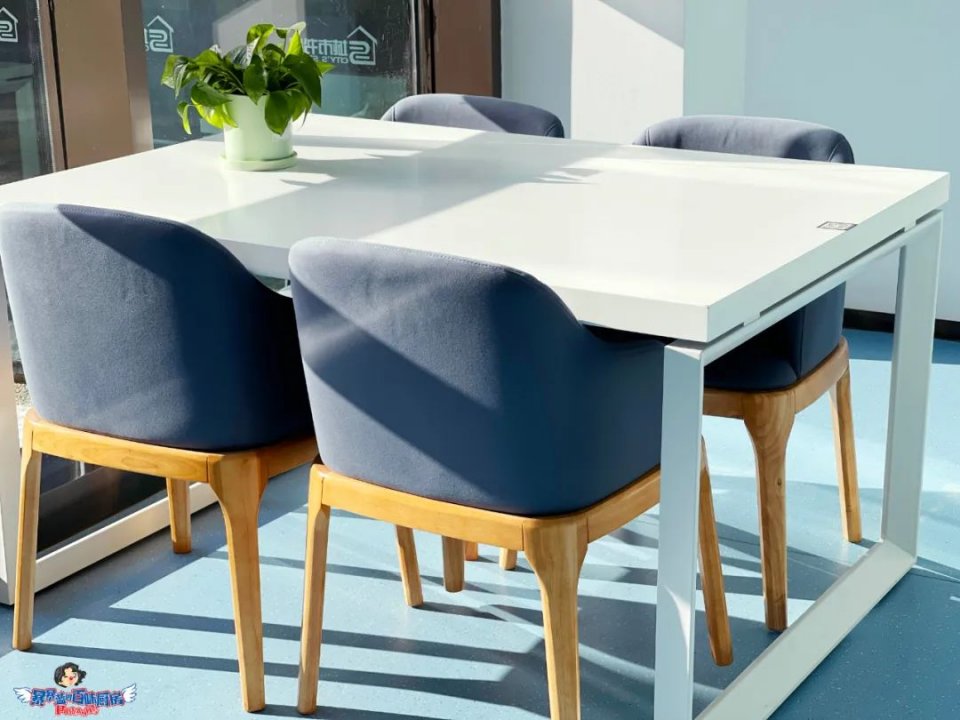 美哭了！沈阳公园里的高颜值城市书房，周末限流入馆！暴风哭泣