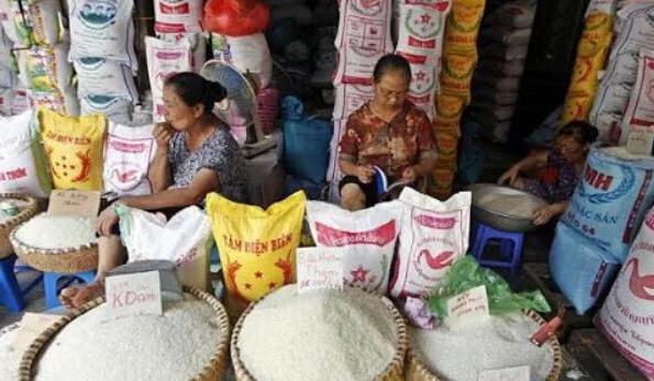 搬起石头砸自己的脚？越南暂停向中国出口大米，自己却损失惨重