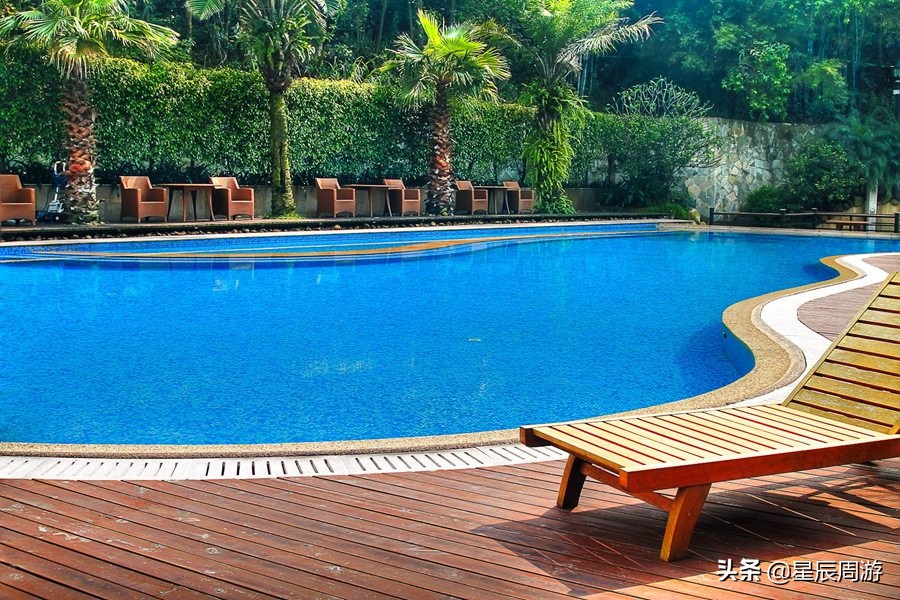 鑾茶姳灞卞簞涓滆帪,涓滆帪鑾茶姳灞卞簞鍦ㄥ敭鍒