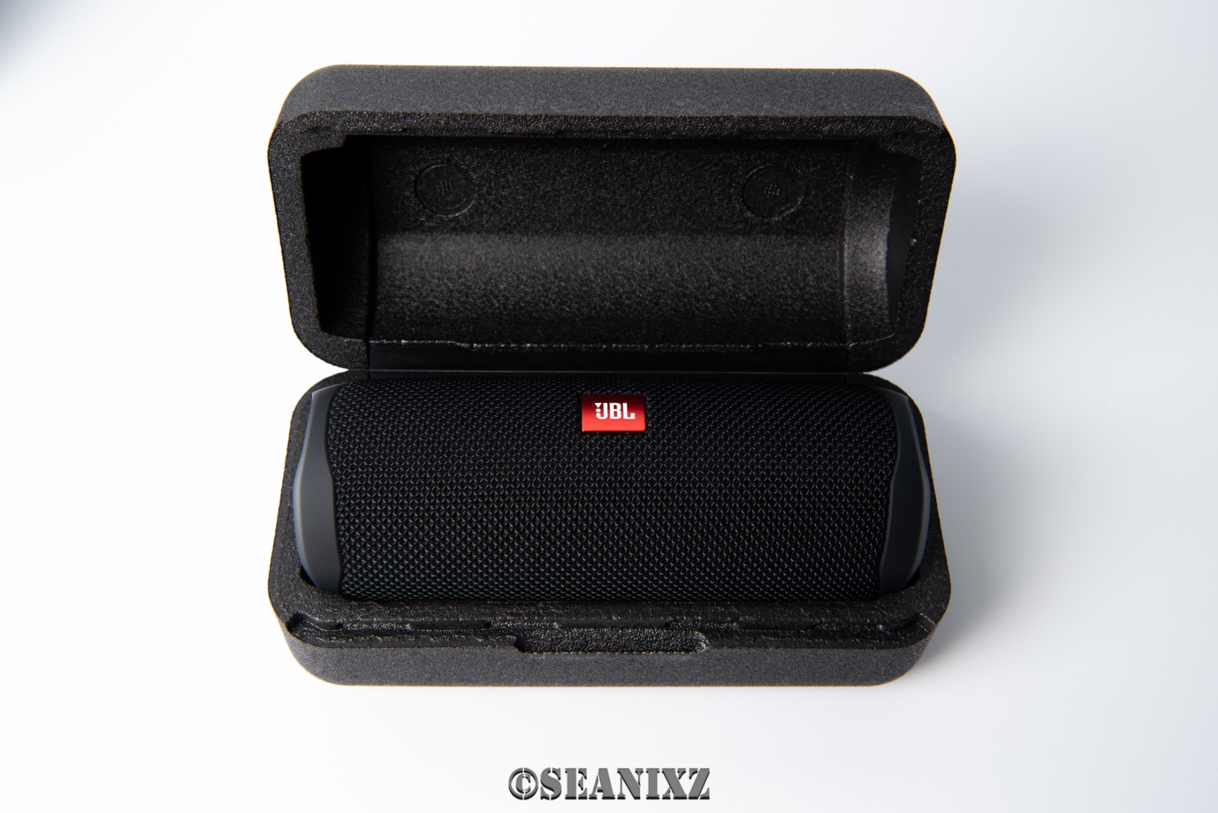 jbl万花筒5代便携蓝牙音箱开箱,jblflip5华强北