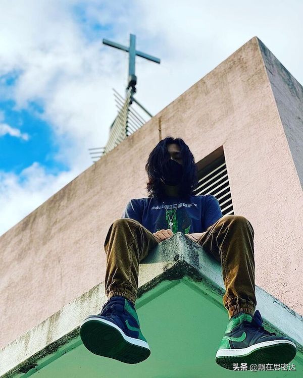 sneaker明星上脚,韩国明星上脚球鞋