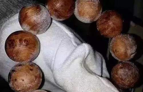 手串发霉了怎么办,手串发霉是怎么回事