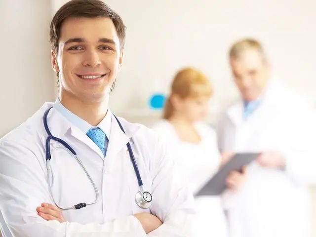 怎么发现甲状腺有问题,彩超甲状腺一般会有什么问题