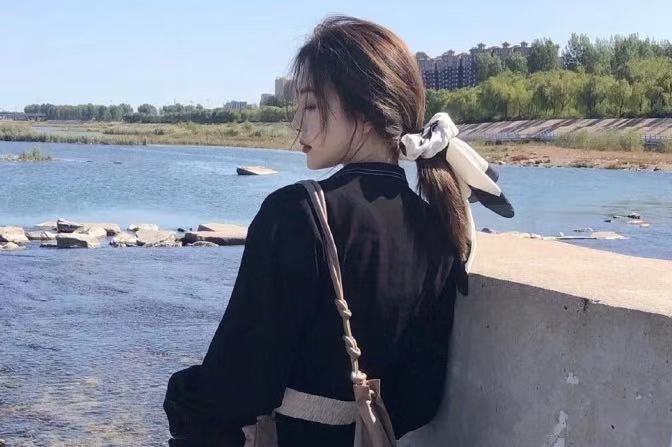 扎头发的小技巧又好看又简单,好看的扎头发小妙招