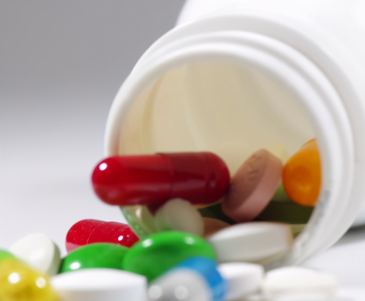 胆囊炎和胃病的鉴别方法,胆囊炎征象什么意思