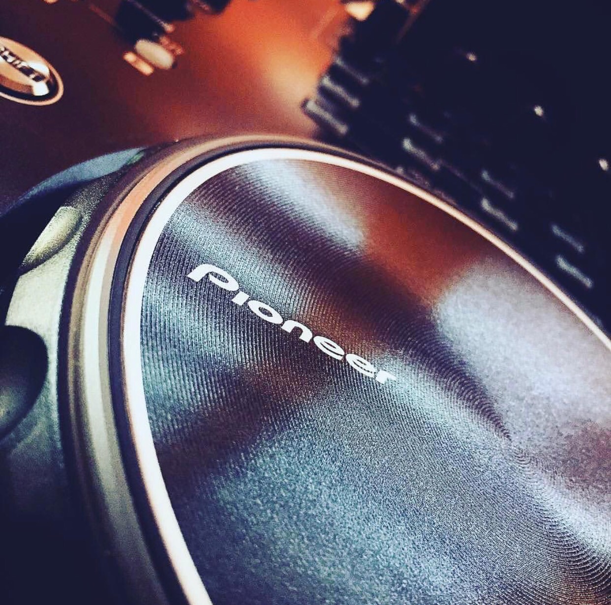 别上班了我养你每月1000够不够,别上班了我养你吧音频