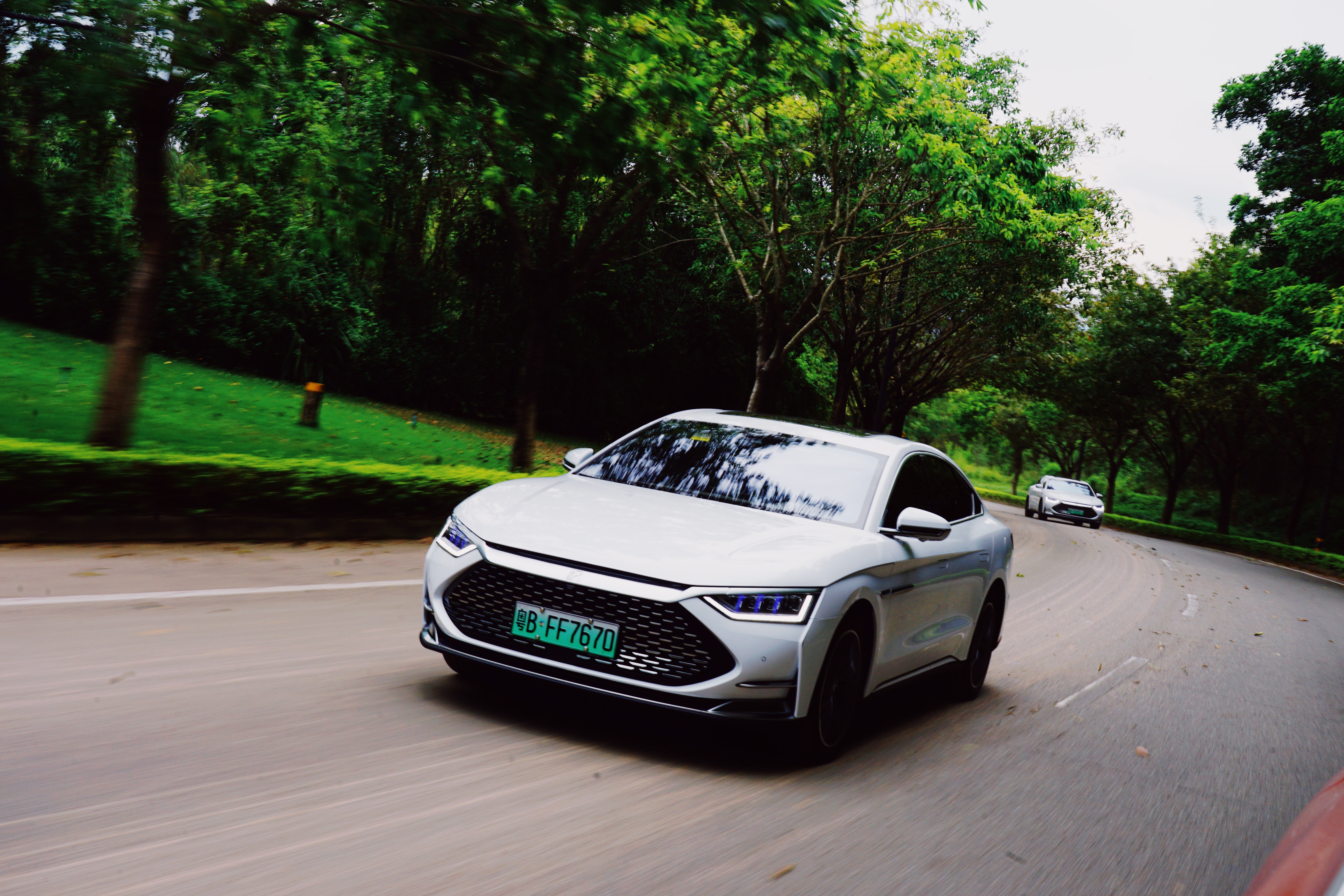 比亚迪汉dm深度试驾体验,比亚迪汉dm-p长途试驾