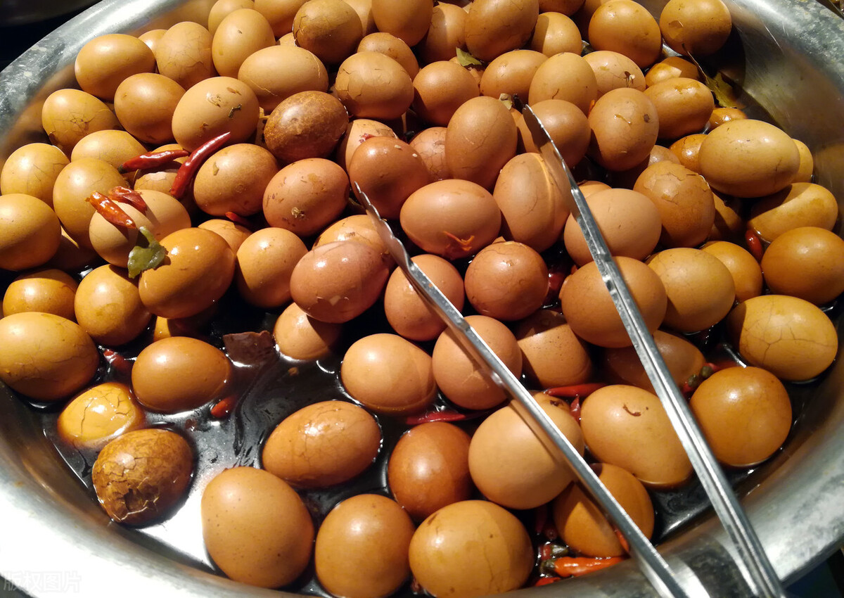 卤鸡蛋放料酒,卤鸡蛋放什么佐料呀